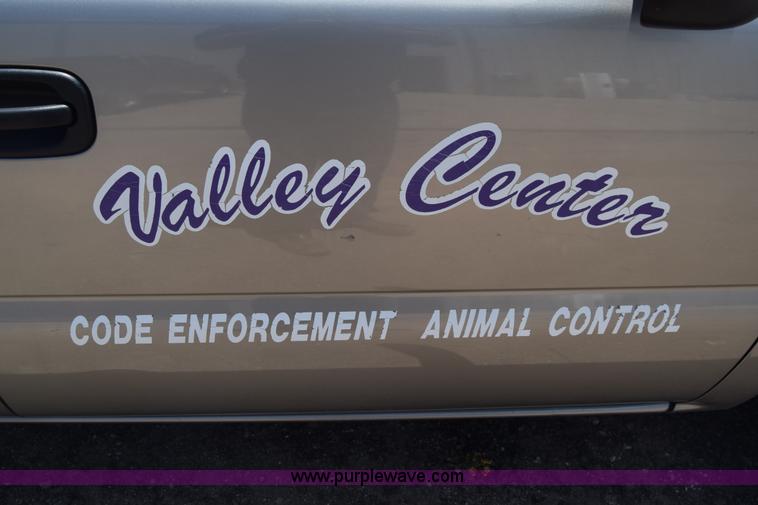 image for item K6504 2003 Chevrolet Silverado 1500 Ext. Cab pickup truck