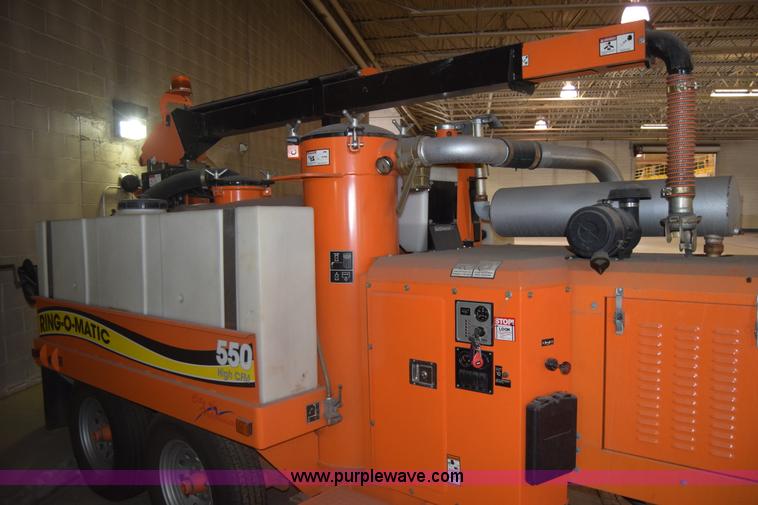 image for item K6507 2007 Ring-o-matic 550 High CFM vacuum excavator trailer