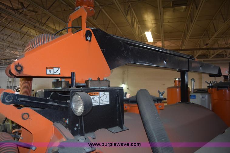 image for item K6507 2007 Ring-o-matic 550 High CFM vacuum excavator trailer