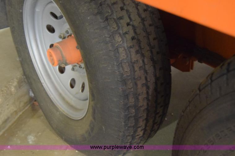 image for item K6507 2007 Ring-o-matic 550 High CFM vacuum excavator trailer