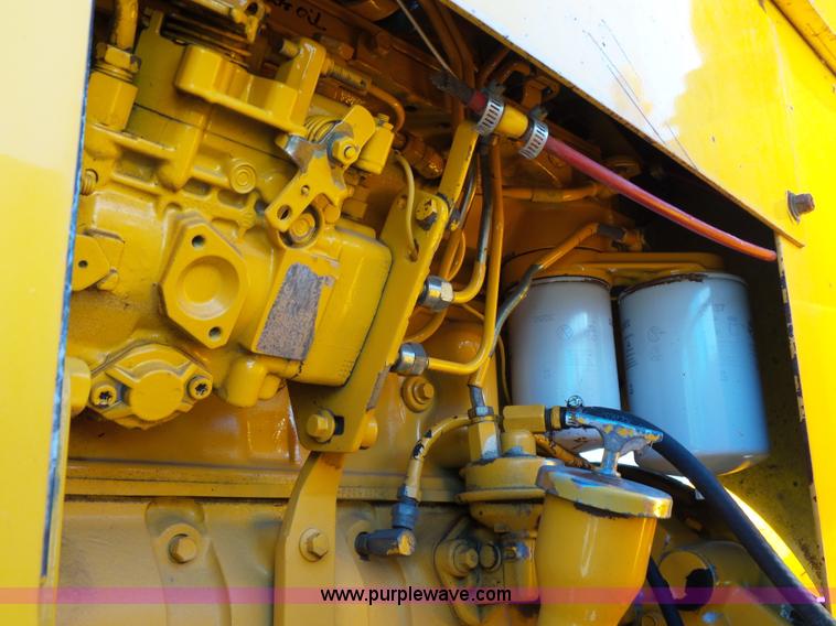 image for item K6510 1993 Brush Bandit 250 chipper