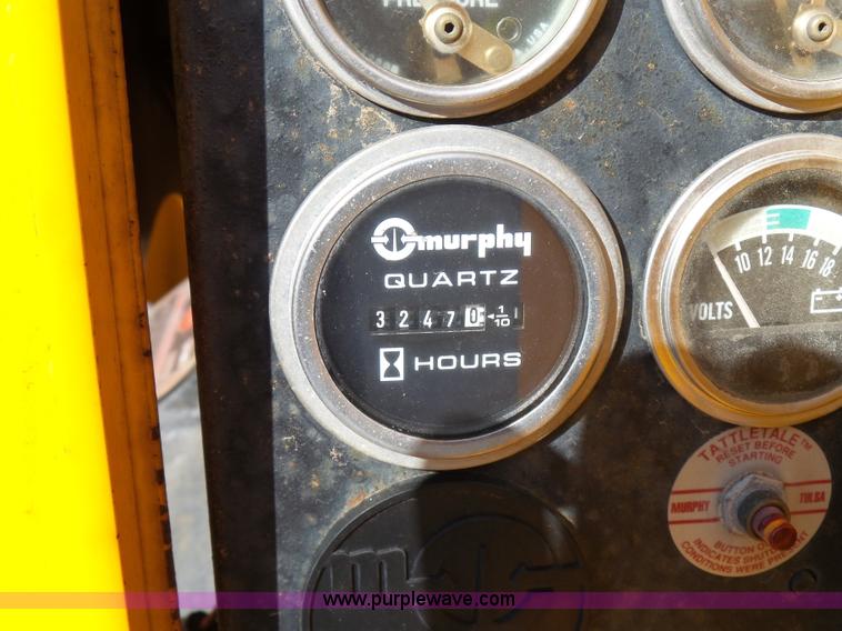 image for item K6510 1993 Brush Bandit 250 chipper