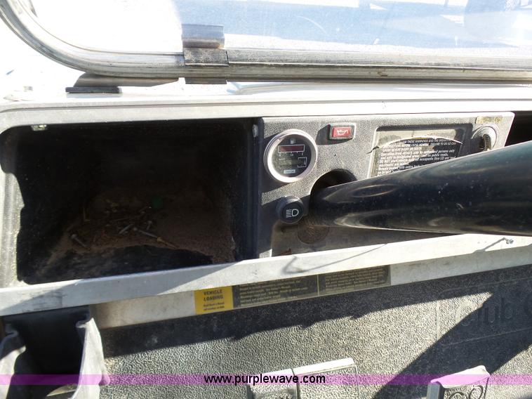 image for item K6517 Club Car Turf II golf cart