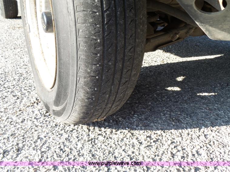 image for item K6518 2002 Chevrolet S10 pickup truck