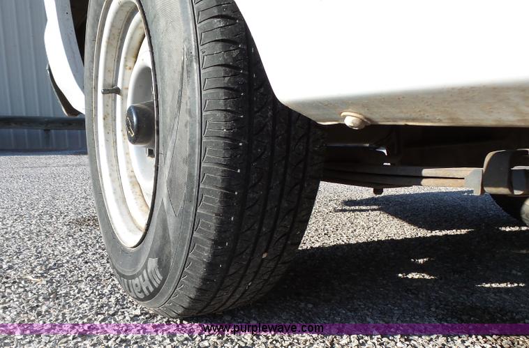 image for item K6518 2002 Chevrolet S10 pickup truck