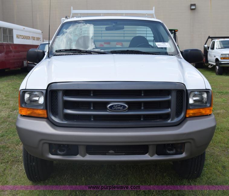 image for item K6525 2000 Ford F250 Super Duty XL utility truck