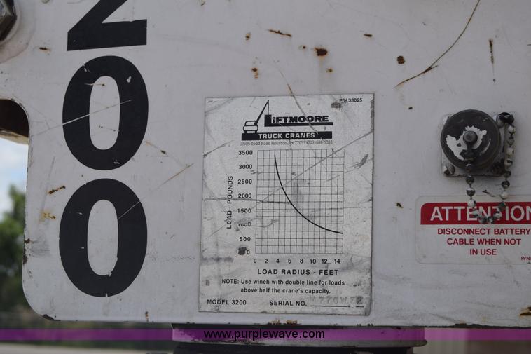 image for item K6525 2000 Ford F250 Super Duty XL utility truck