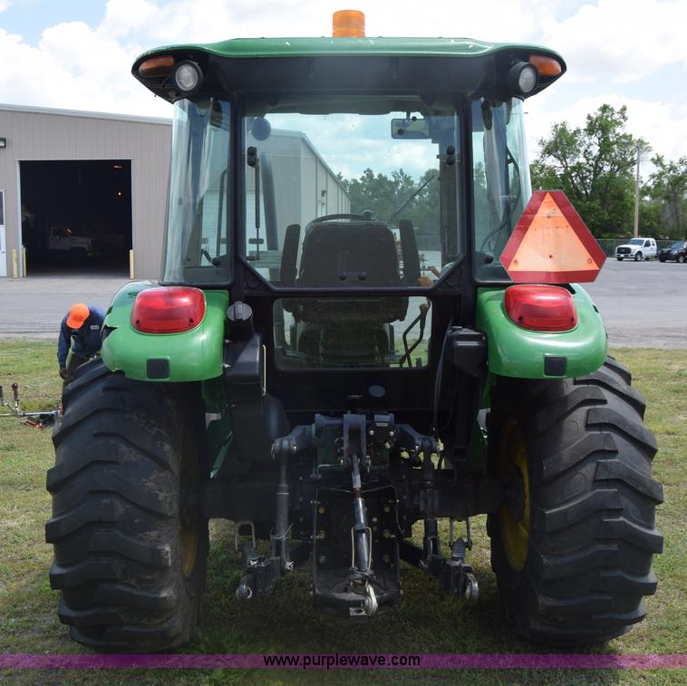 image for item K6526 2006 John Deere 5425 tractor