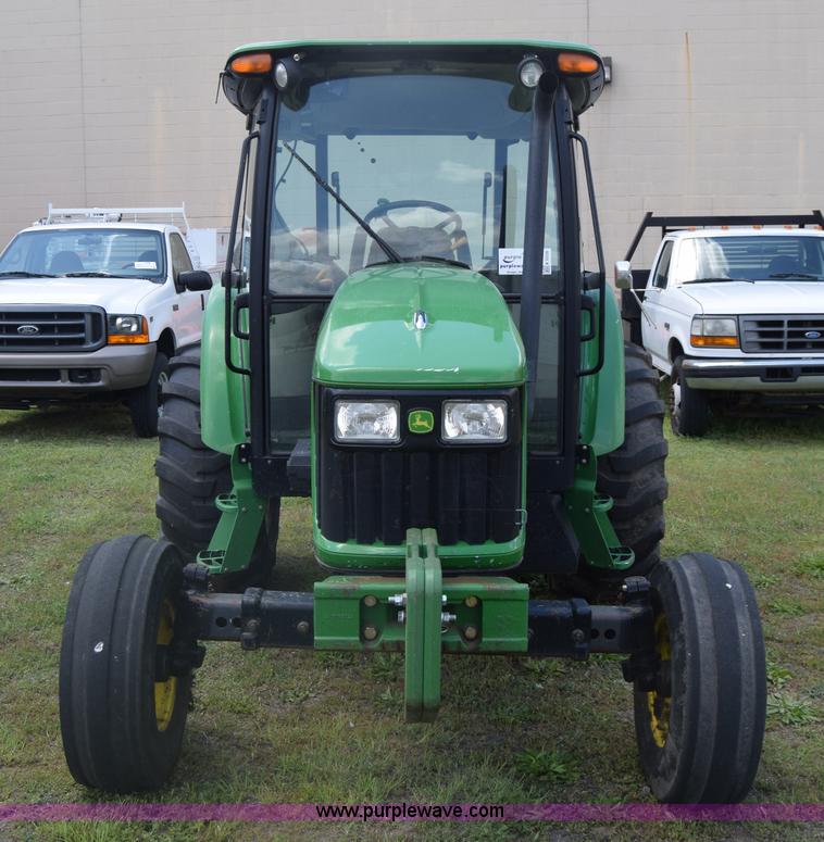 image for item K6526 2006 John Deere 5425 tractor