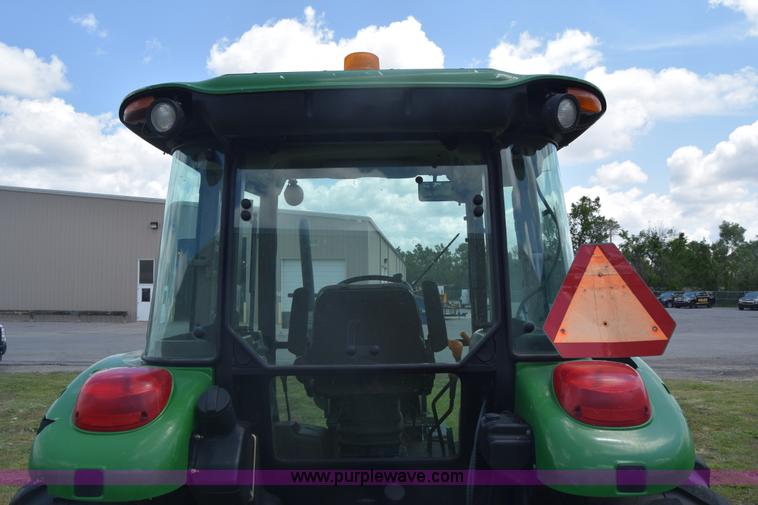 image for item K6526 2006 John Deere 5425 tractor