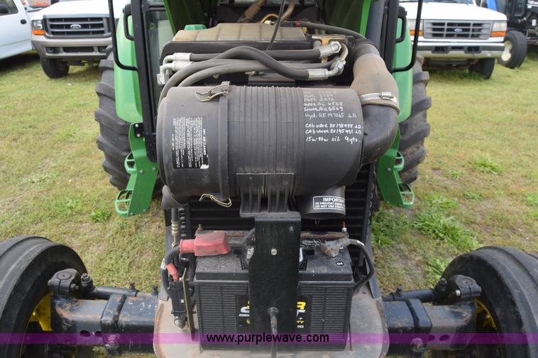 image for item K6526 2006 John Deere 5425 tractor