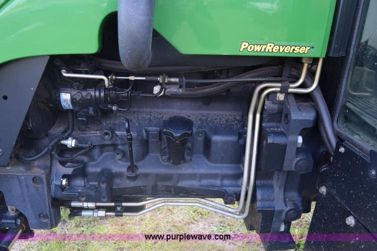 image for item K6526 2006 John Deere 5425 tractor