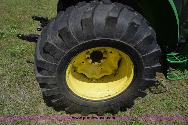 image for item K6526 2006 John Deere 5425 tractor