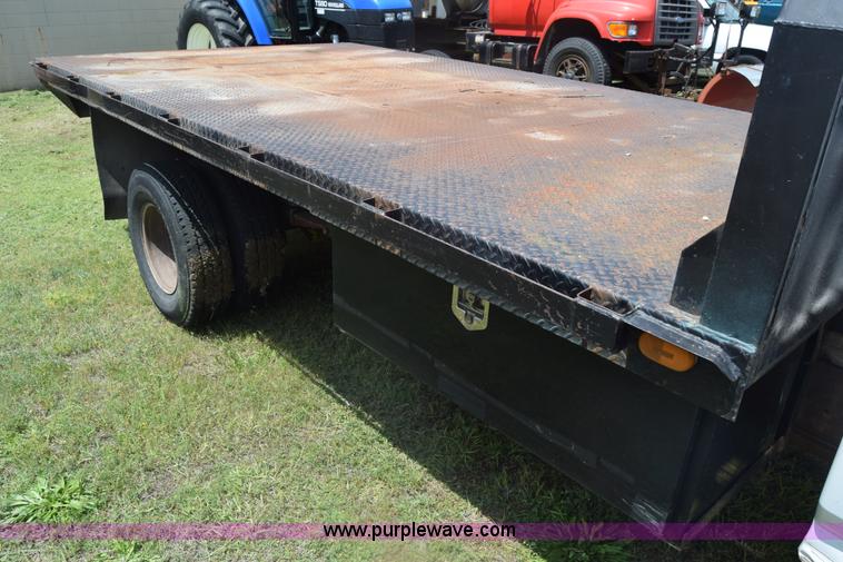 image for item K6527 1997 Ford 450 dump flatbed truck