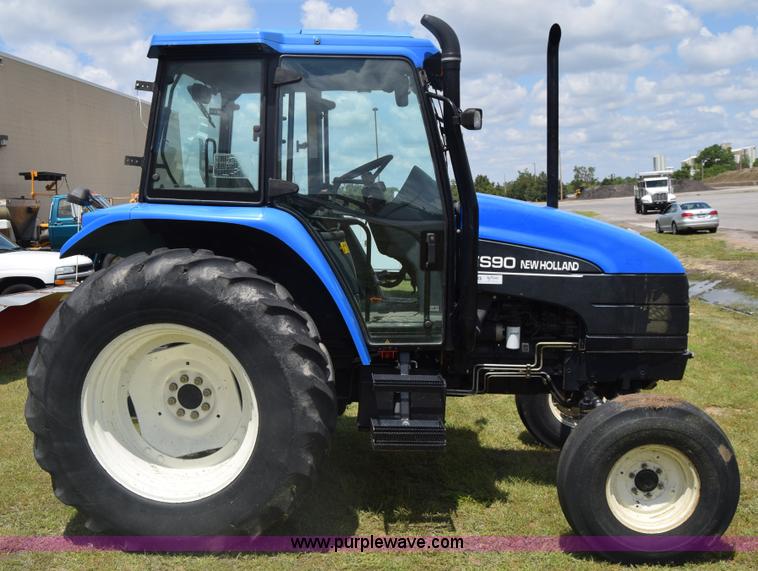 image for item K6528 2002 New Holland TS90 tractor