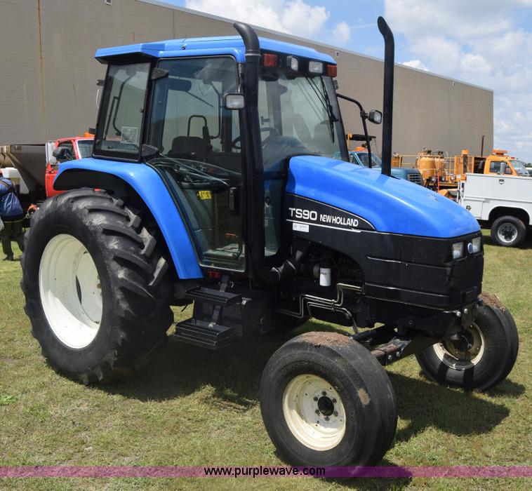 image for item K6528 2002 New Holland TS90 tractor