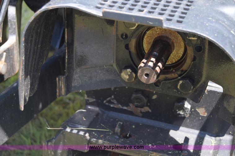 image for item K6528 2002 New Holland TS90 tractor