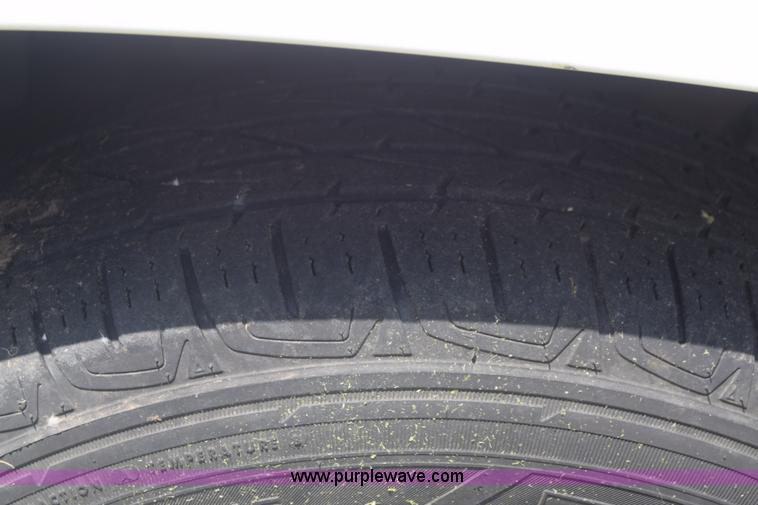 image for item K6530 2002 Chevrolet Silverado 1500 pickup truck