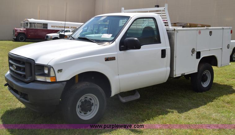 image for item K6531 2002 Ford F250 Super Duty XL utility truck