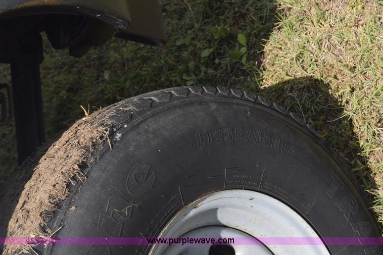 image for item K6531 2002 Ford F250 Super Duty XL utility truck