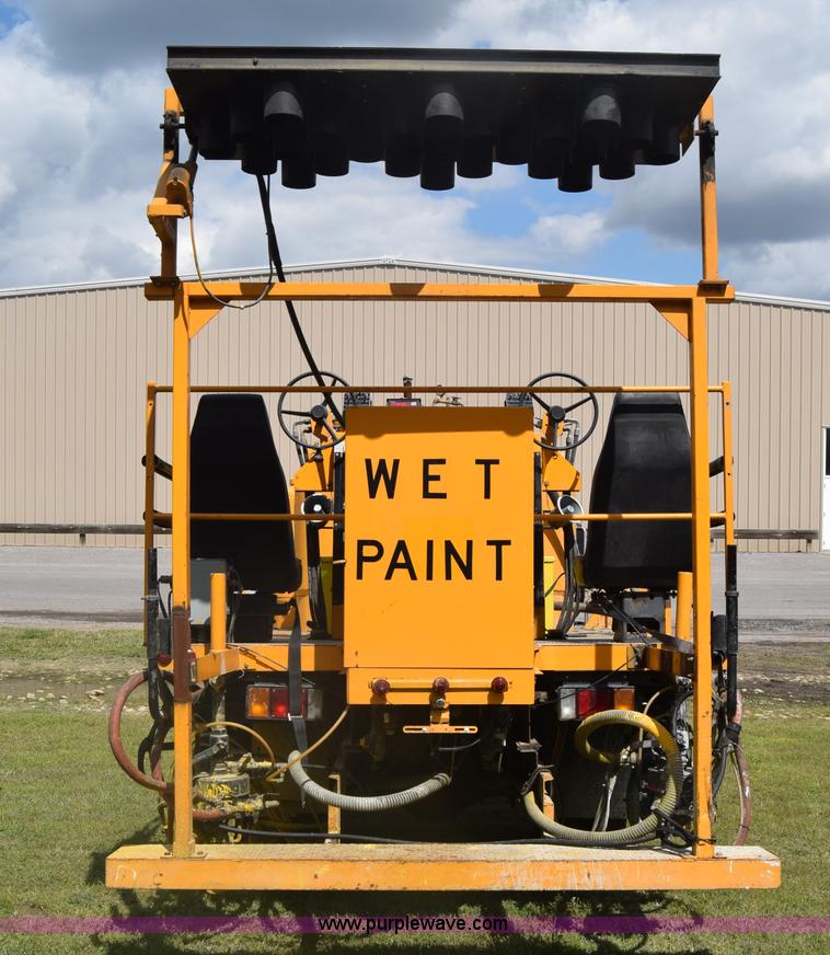 image for item K6534 1994 GMC W5 paint striper truck