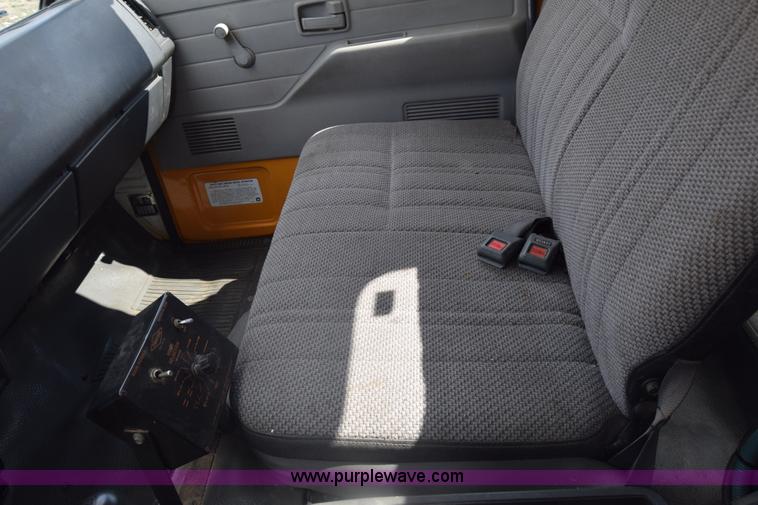 image for item K6534 1994 GMC W5 paint striper truck