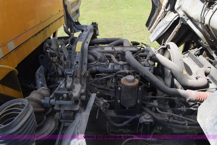 image for item K6534 1994 GMC W5 paint striper truck