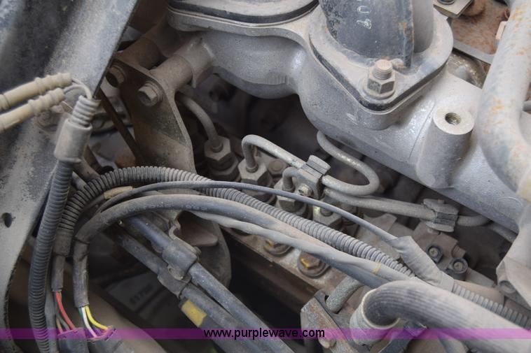 image for item K6534 1994 GMC W5 paint striper truck