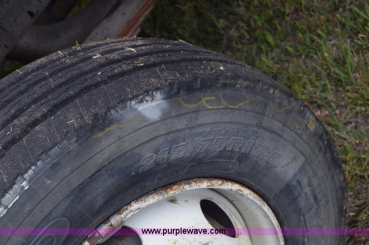 image for item K6534 1994 GMC W5 paint striper truck