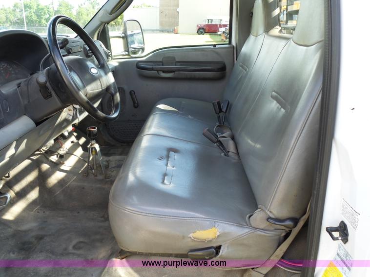 image for item K6538 2007 Ford F450 Super Duty XL dump flatbed truck