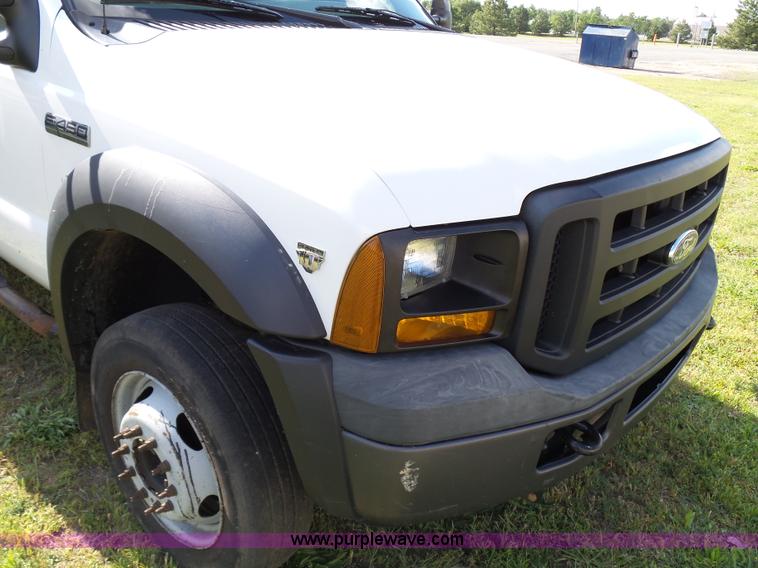 image for item K6538 2007 Ford F450 Super Duty XL dump flatbed truck