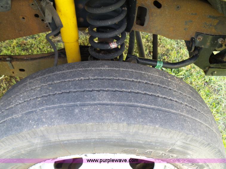 image for item K6538 2007 Ford F450 Super Duty XL dump flatbed truck