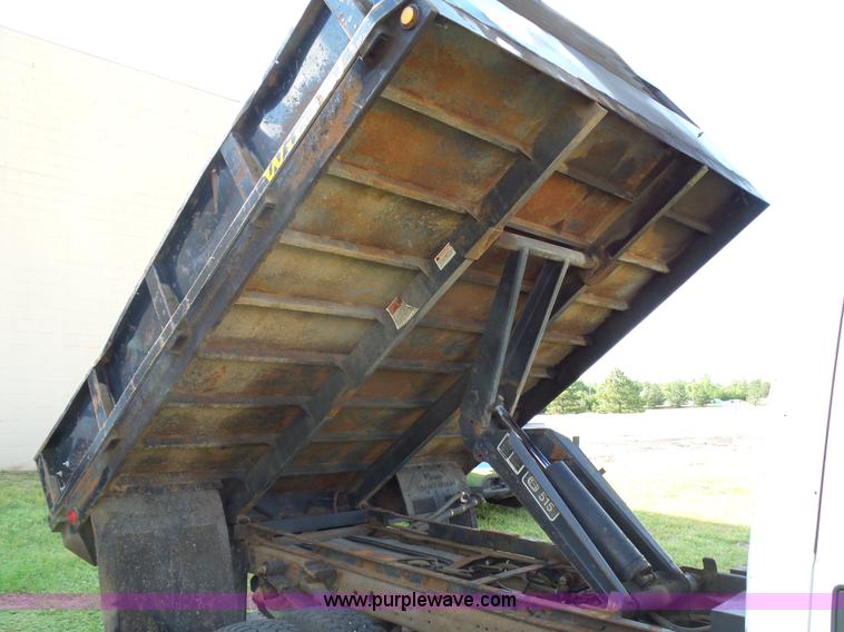 image for item K6538 2007 Ford F450 Super Duty XL dump flatbed truck