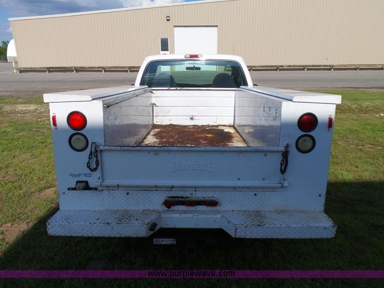 image for item K6539 2000 Ford F250 Super Duty XL utility truck