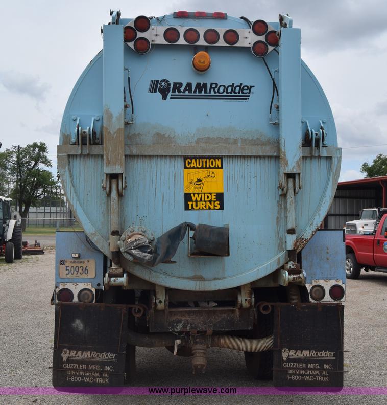 image for item K7283 1992 Ford L8000 vacuum truck