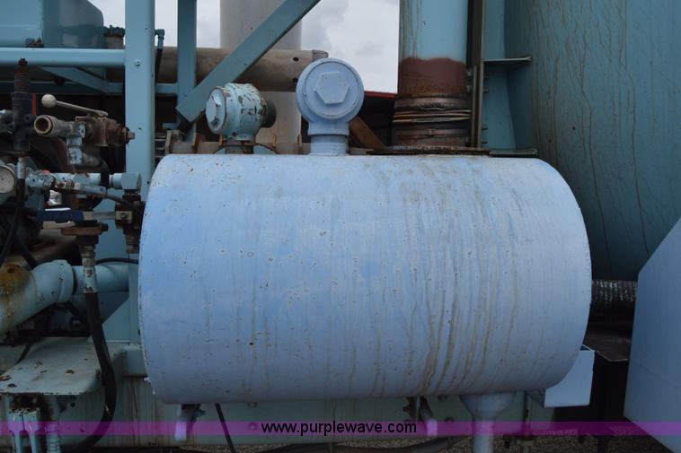 image for item K7283 1992 Ford L8000 vacuum truck