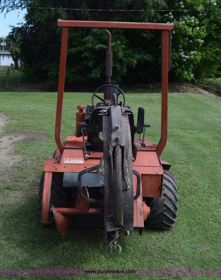 image for item K7313 Ditch Witch 2300 trencher