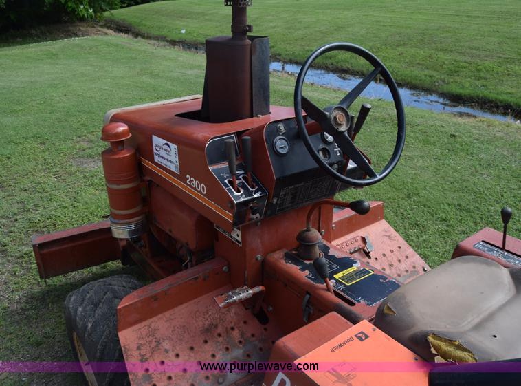 image for item K7313 Ditch Witch 2300 trencher