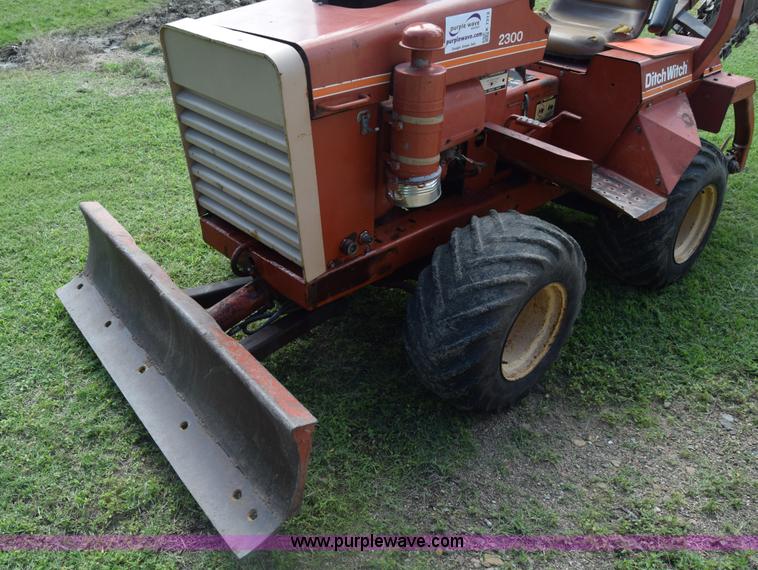 image for item K7313 Ditch Witch 2300 trencher