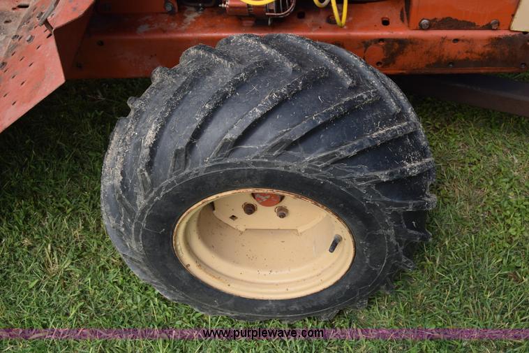 image for item K7313 Ditch Witch 2300 trencher