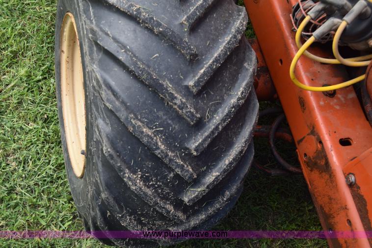 image for item K7313 Ditch Witch 2300 trencher