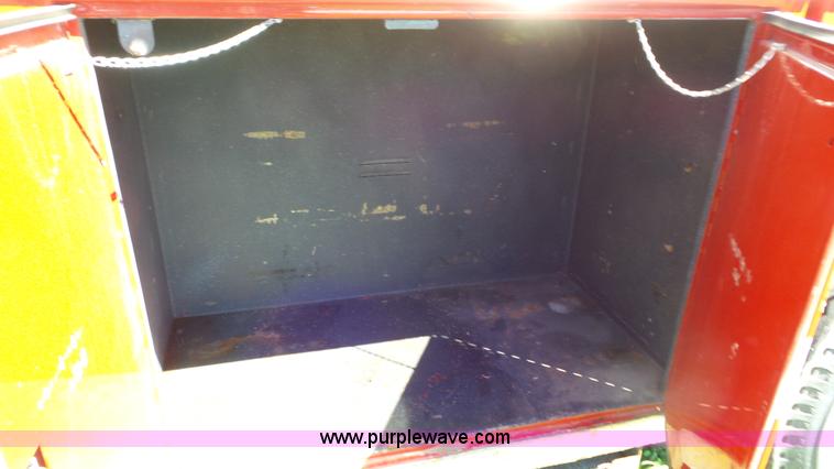 image for item L2011 1980 America La France fire truck