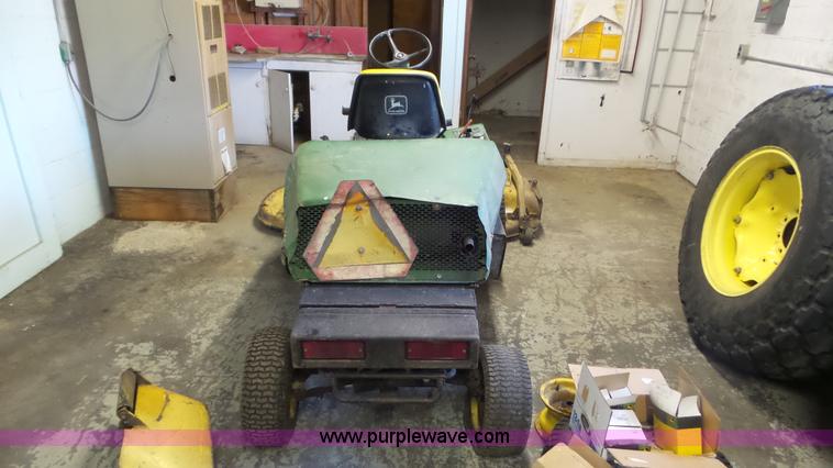 image for item L2012 1996 John Deere F935 lawn mower