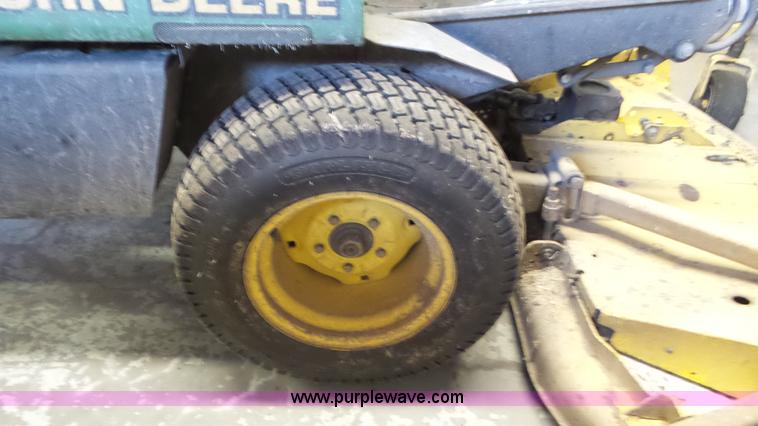 image for item L2012 1996 John Deere F935 lawn mower