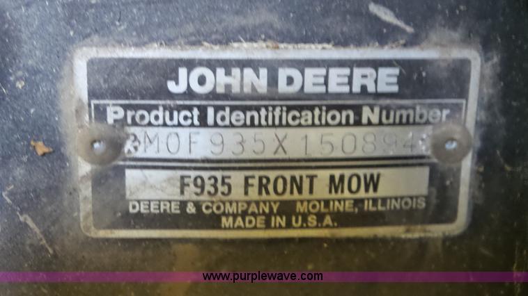 image for item L2012 1996 John Deere F935 lawn mower