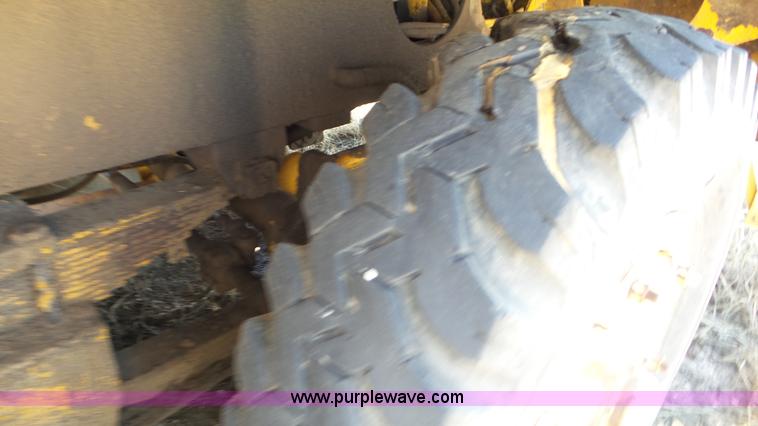 image for item L2016 1979 Pettibone 8430 LS truck crane