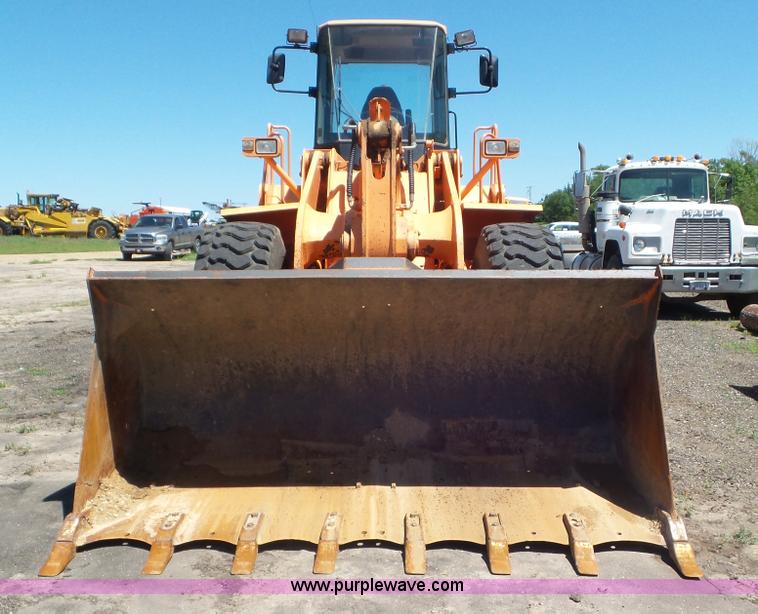 image for item L2020 Daewoo MG300V wheel loader
