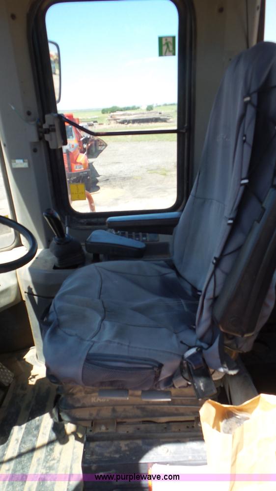 image for item L2020 Daewoo MG300V wheel loader