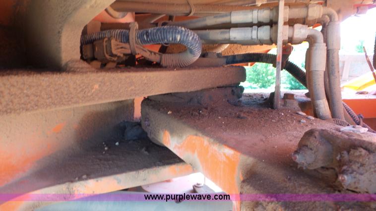 image for item L2020 Daewoo MG300V wheel loader