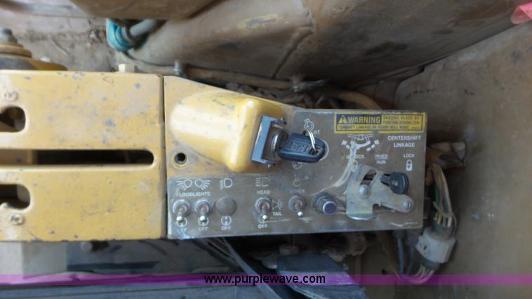 image for item L2021 1993 Caterpillar 120G motor grader
